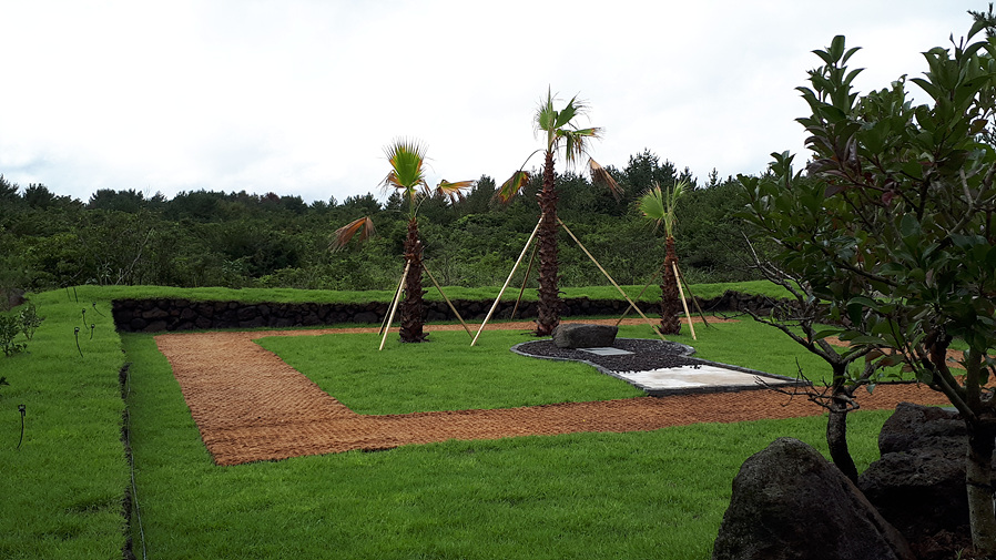 The Garden of Prayer1